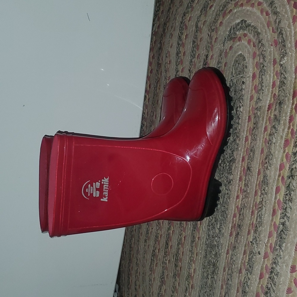 Kids kamik rain boots